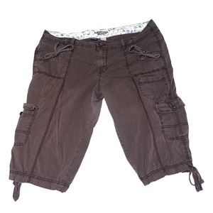 Arizona Jean Company Cargo Capri